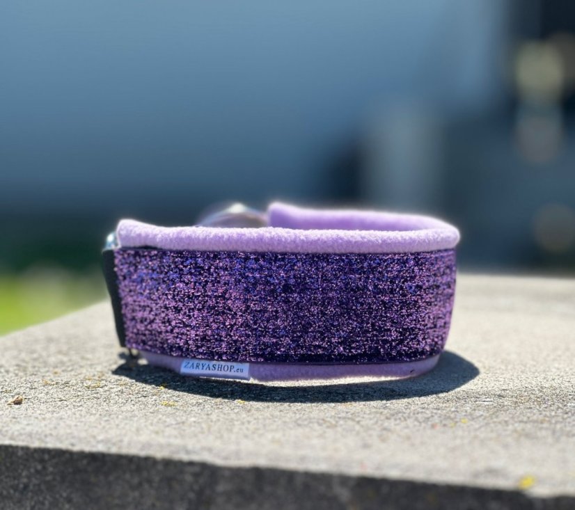 Obojek polostahovací  STRAS COLOR podšitý měkkým fleecem
