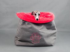 COMFORT Snuggle Sack for Dogs Paws