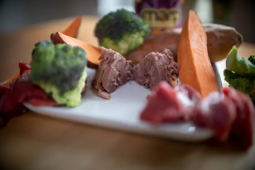 Marp Mix konzerva pre psov jahňa + zelenina 400g