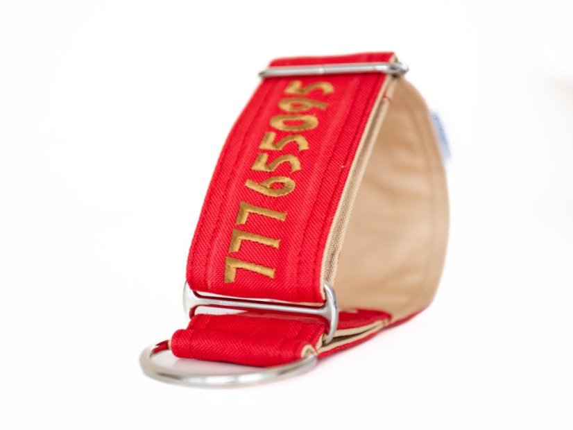 Personalizovaný outdoorový obojek polostahovací s výšivkou